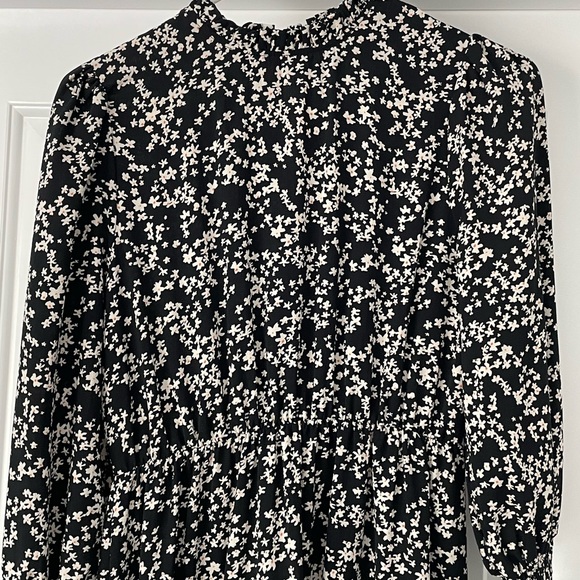 Shein Ditsy Floral Frill Neck Ruffle Hem Dress - Picture 5 of 8